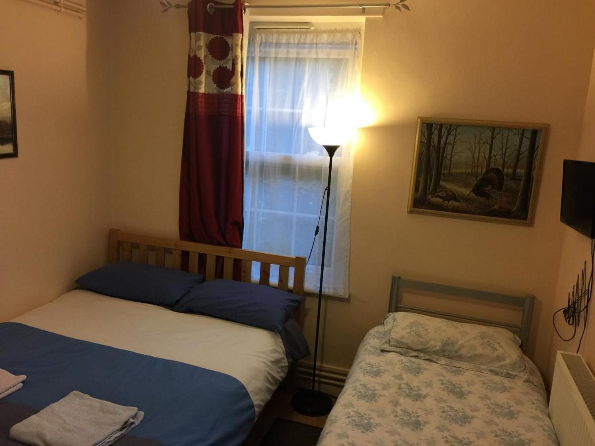 Central Greenwich Guest Rooms London Bagian luar foto